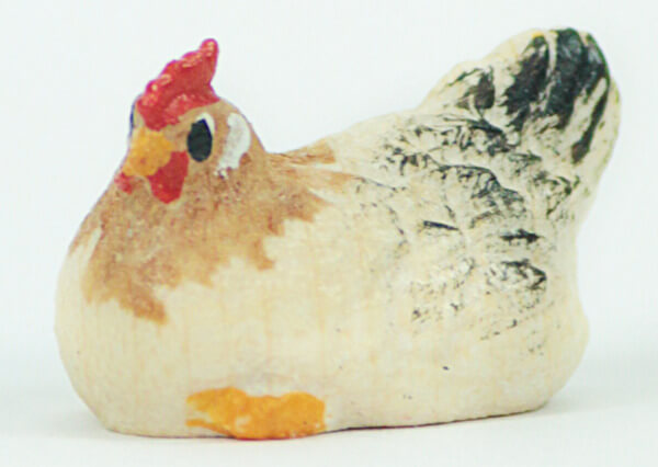 Kostner-Krippe - Henne sitzend