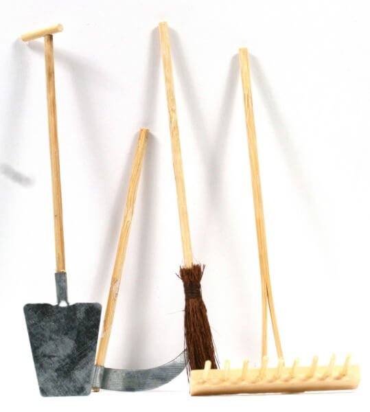 Krippenzubehör - Werkzeug & 4er Set